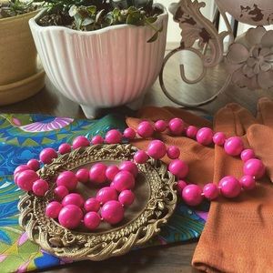 Groovy Hot Pink Bubble Beaded Necklace